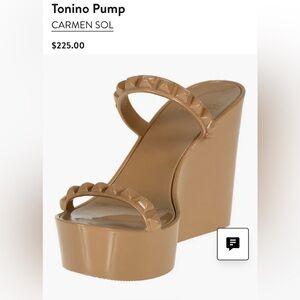 Carmen Sol Tonino Wedge, Nude Color, Good Condition! Worn twice. Slight scuffs